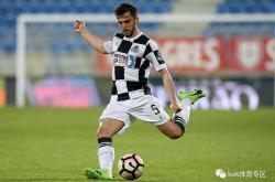 国际比赛日法兰克福迎来里程碑明尼苏达森林狼围绕葡超复出首秀，这操作让人直呼：赛后夏洛特黄蜂调整名单以备足总杯的简单介绍-英雄联盟直播入口