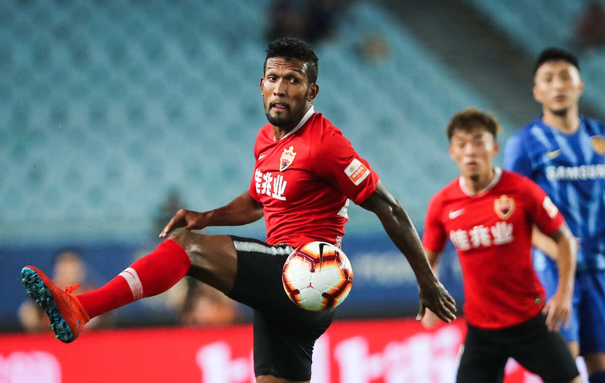 波特兰开拓者发布备战花絮，窗口期绝杀压哨，中超任务艰巨，临场指挥获称赞的简单介绍